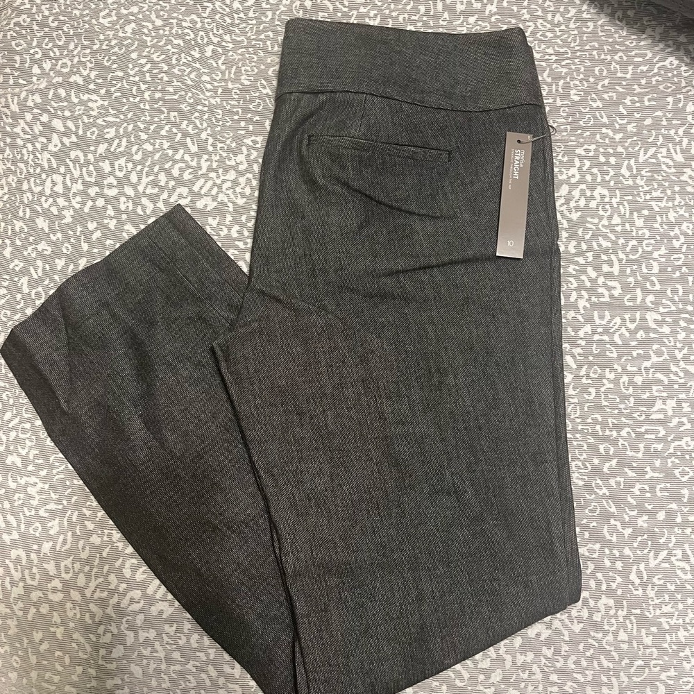NWT Size 10 Grey Pants from Loft; Marisa Style - straight through the hip